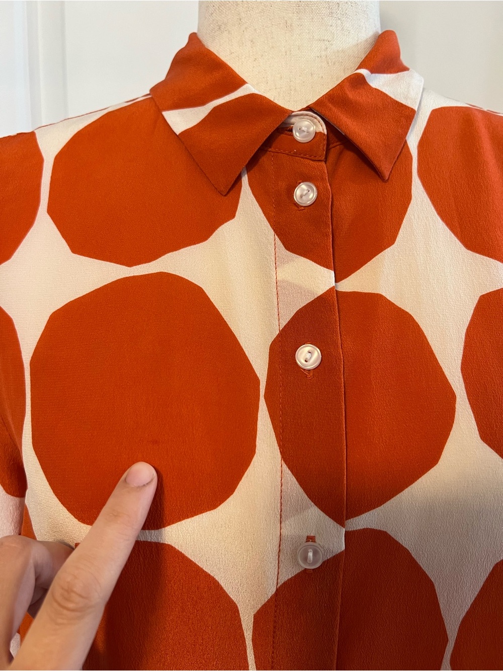 Marimekko Bettina Pienet Kivet Bold Orange and White 100% Silk Dress - Picture 6 of 12